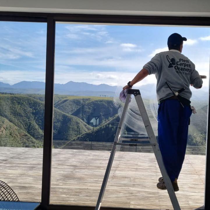 Plett Carpet Cleaners balustrade cleaning